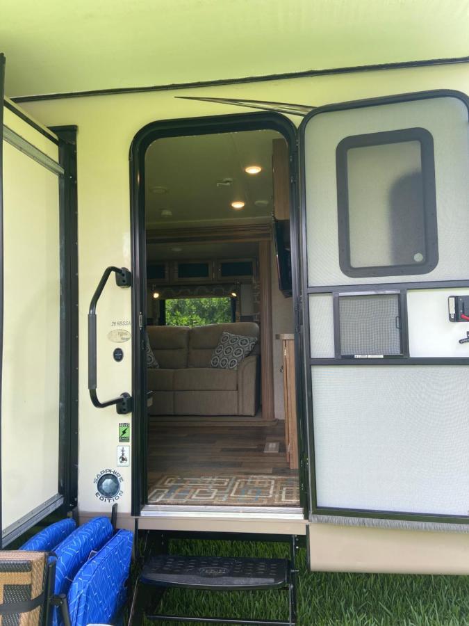 Cozy Camper - Free Parking Hotel Miami Buitenkant foto