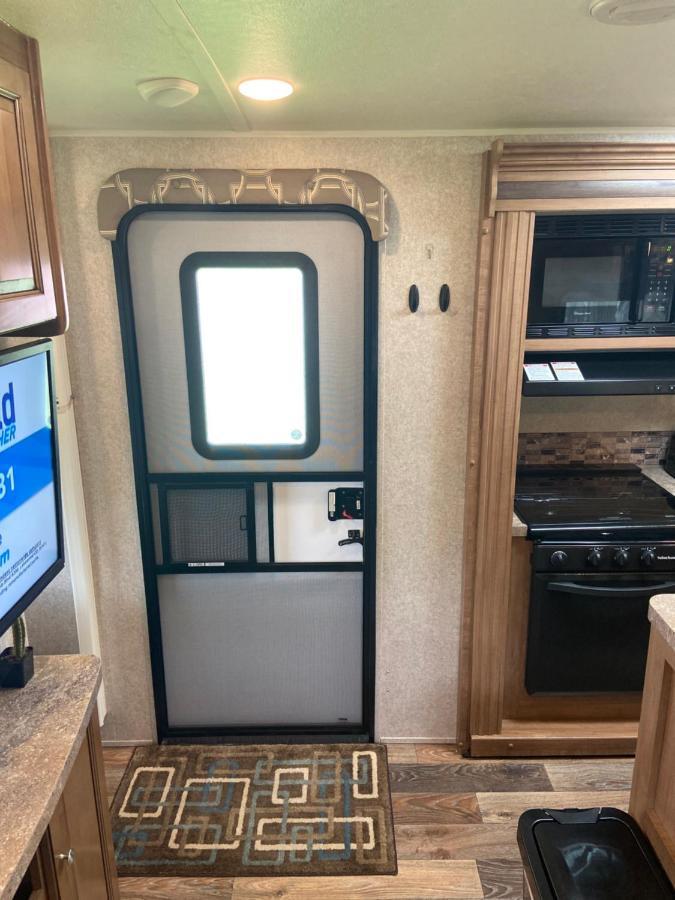 Cozy Camper - Free Parking Hotel Miami Buitenkant foto