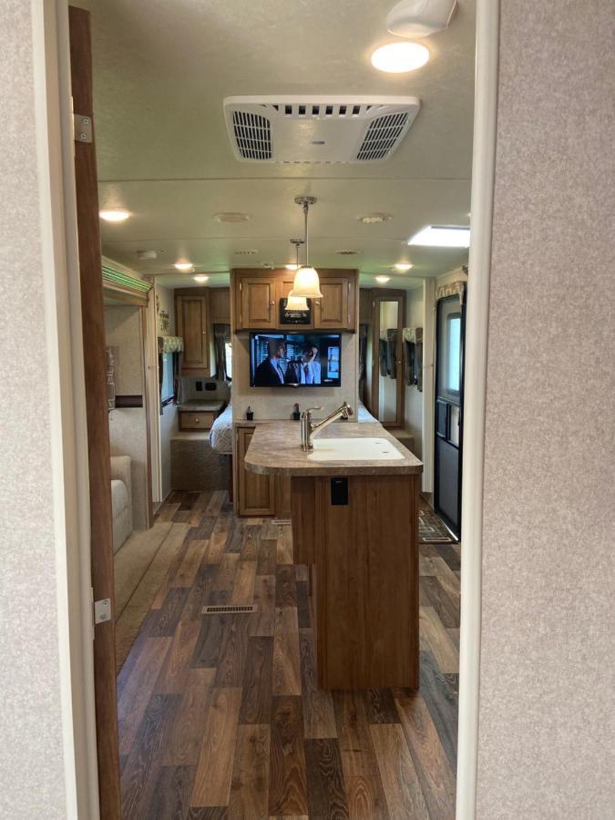 Cozy Camper - Free Parking Hotel Miami Buitenkant foto